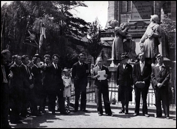 QQ Basseens n10.jpg